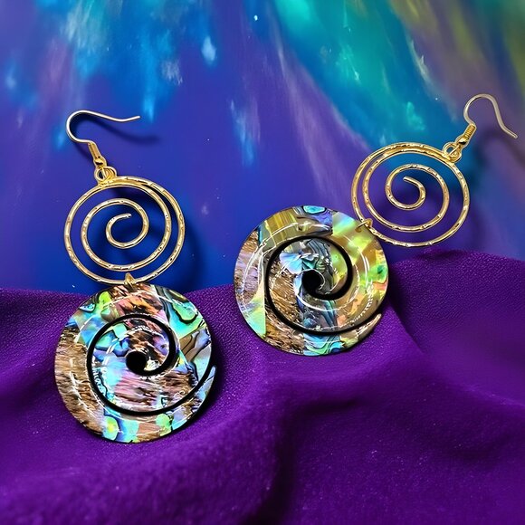 🆕️14K Gold Plated Spiral Abalone Shell Earrings | Lightweight Statement Dangles - Picture 9 of 9